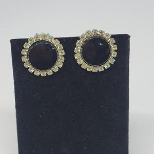 Vtg Black Shiny Clip On Earrings